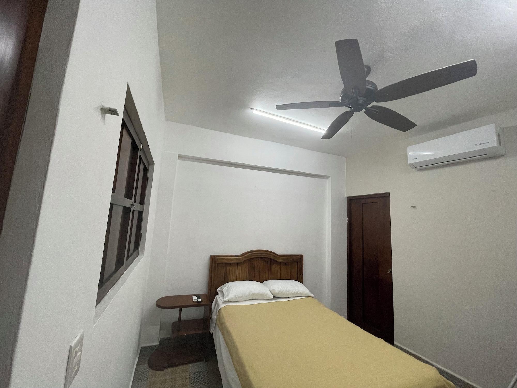 Habitación My Family In Merida - HOSTEL
