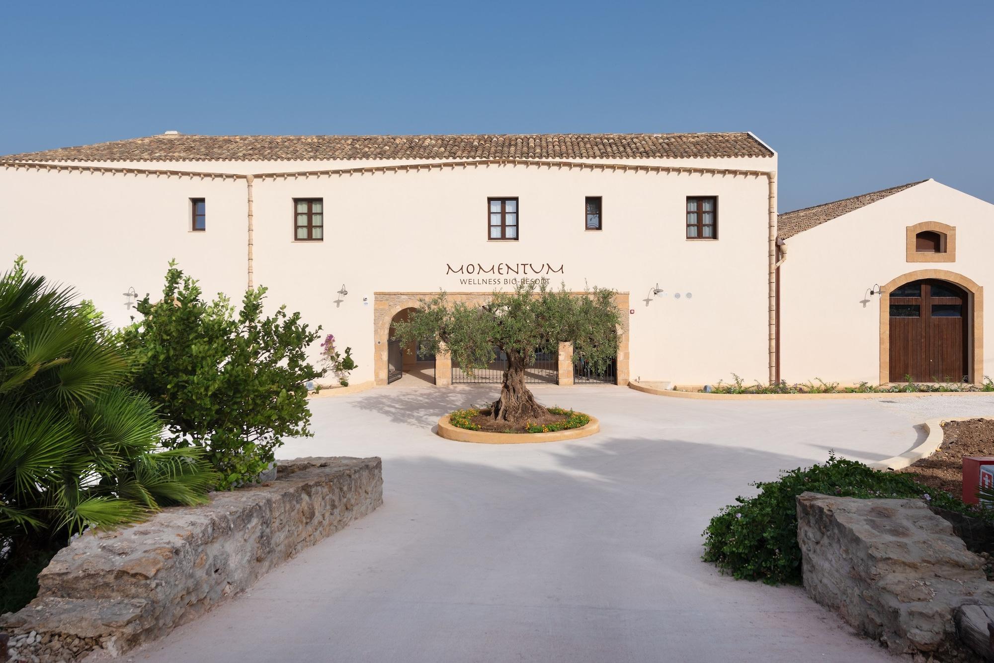 Vista Exterior Momentum Wellness Bio Resort