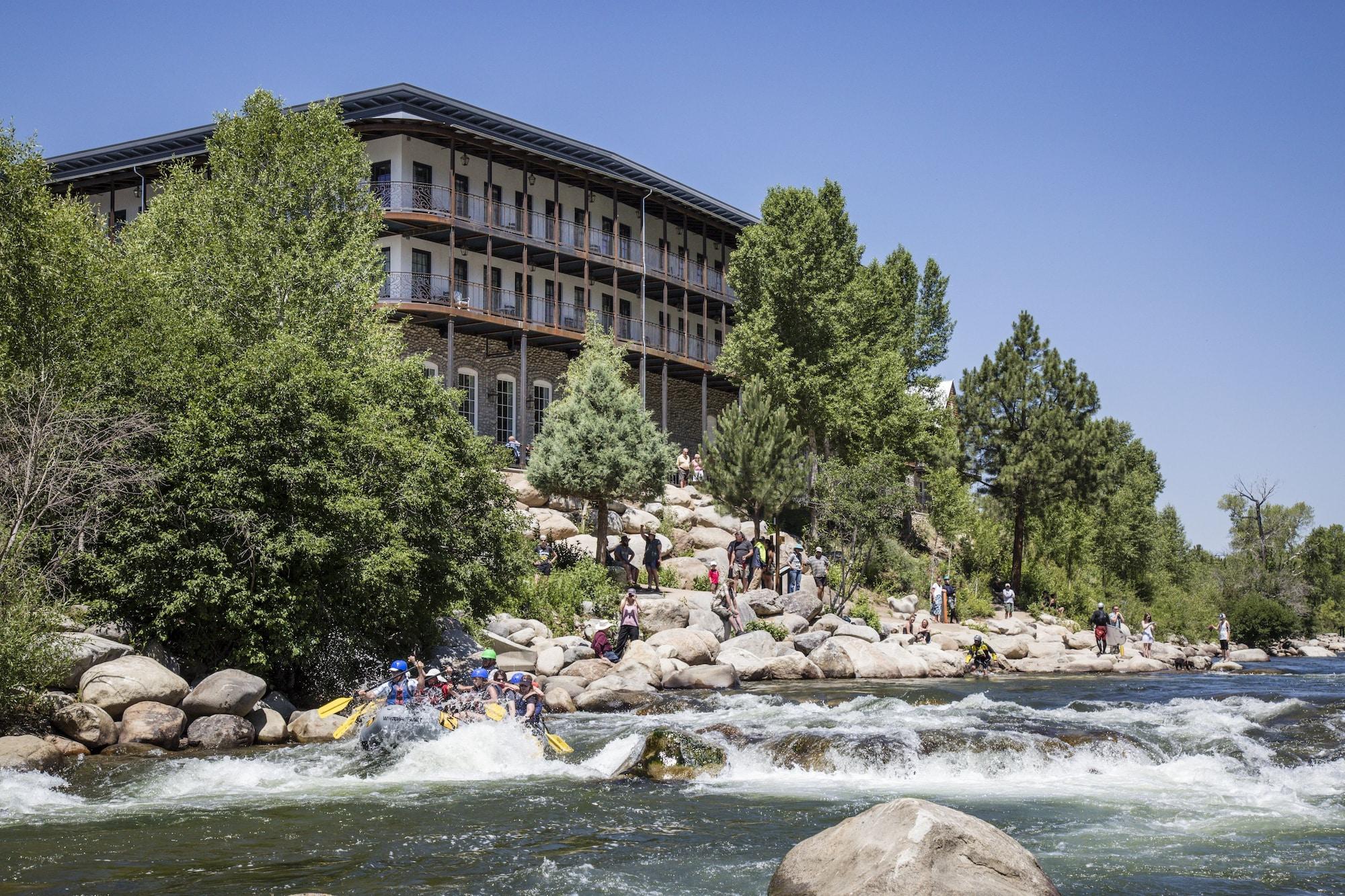 Vista Exterior Surf Hotel & Chateau
