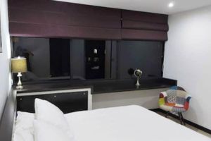 Alquiler Vacacional - Puerto Santa Ana, Cama King, Parqueo