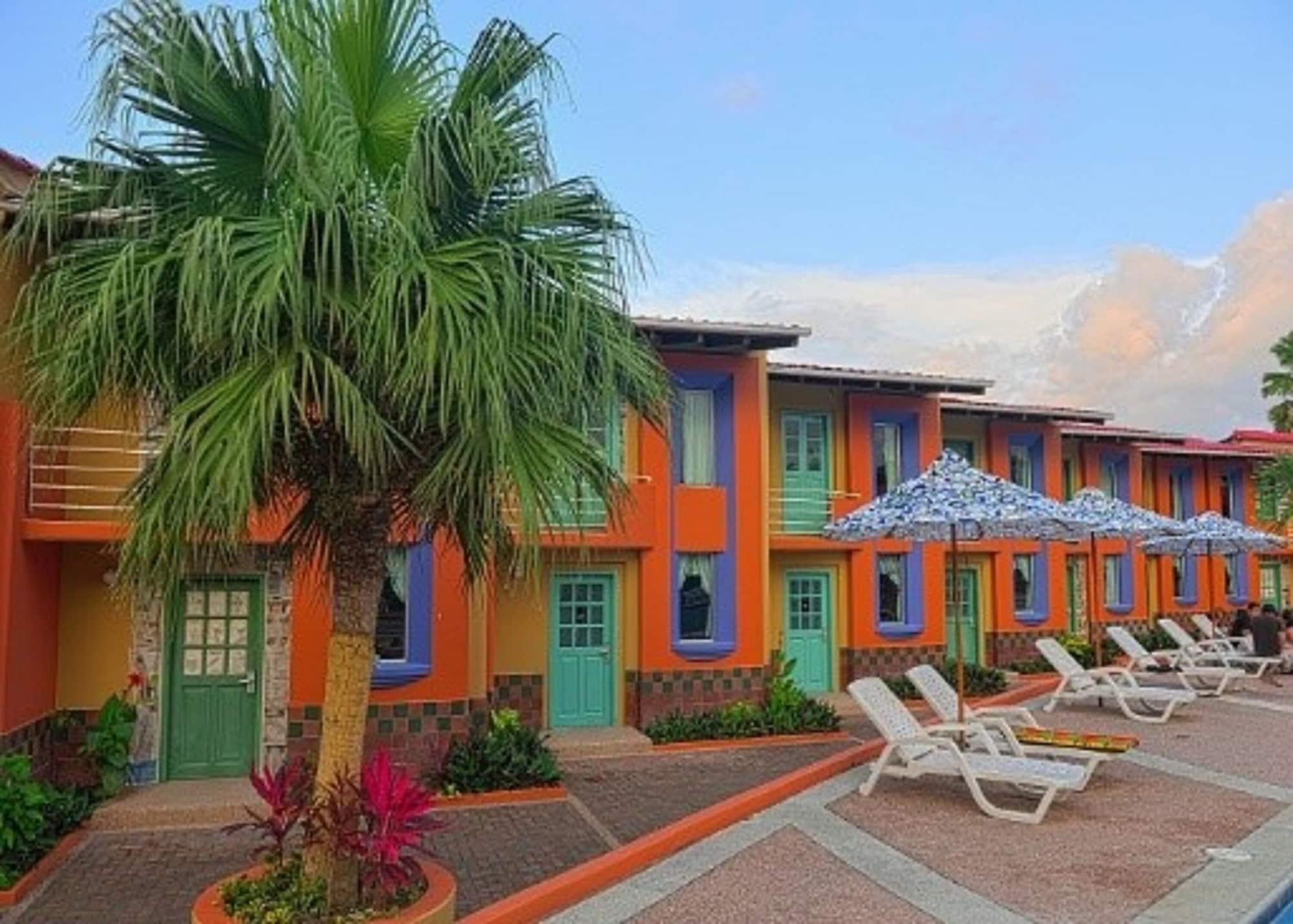Varios Club Resort del Pacífico
