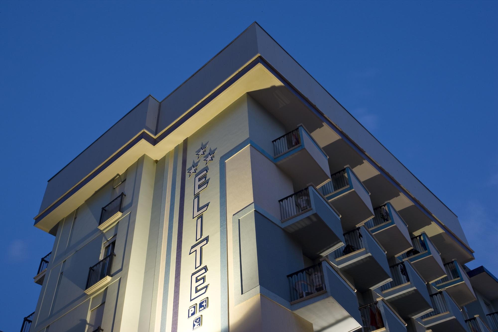 Vista Exterior Hotel Elite