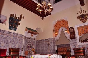 Alquiler Vacacional - traditional big house, in the main media only 1 mint from the parking.