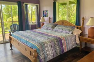 Alojamiento - Puna Rainforest Retreat Hotspring - Purple Passion Cottage