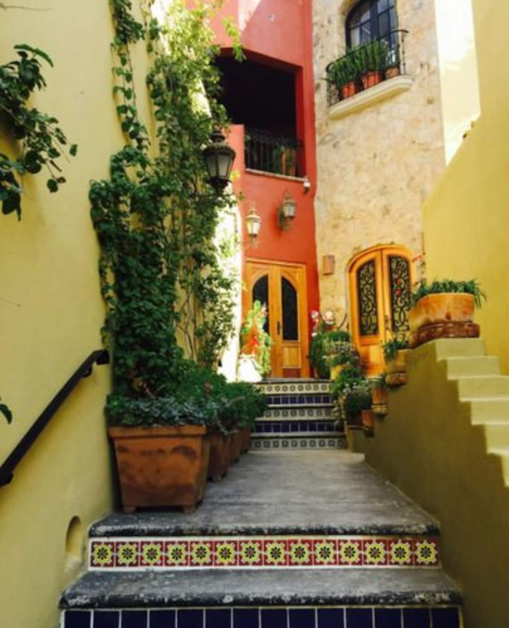 Vista Exterior Antigua Capilla B&B