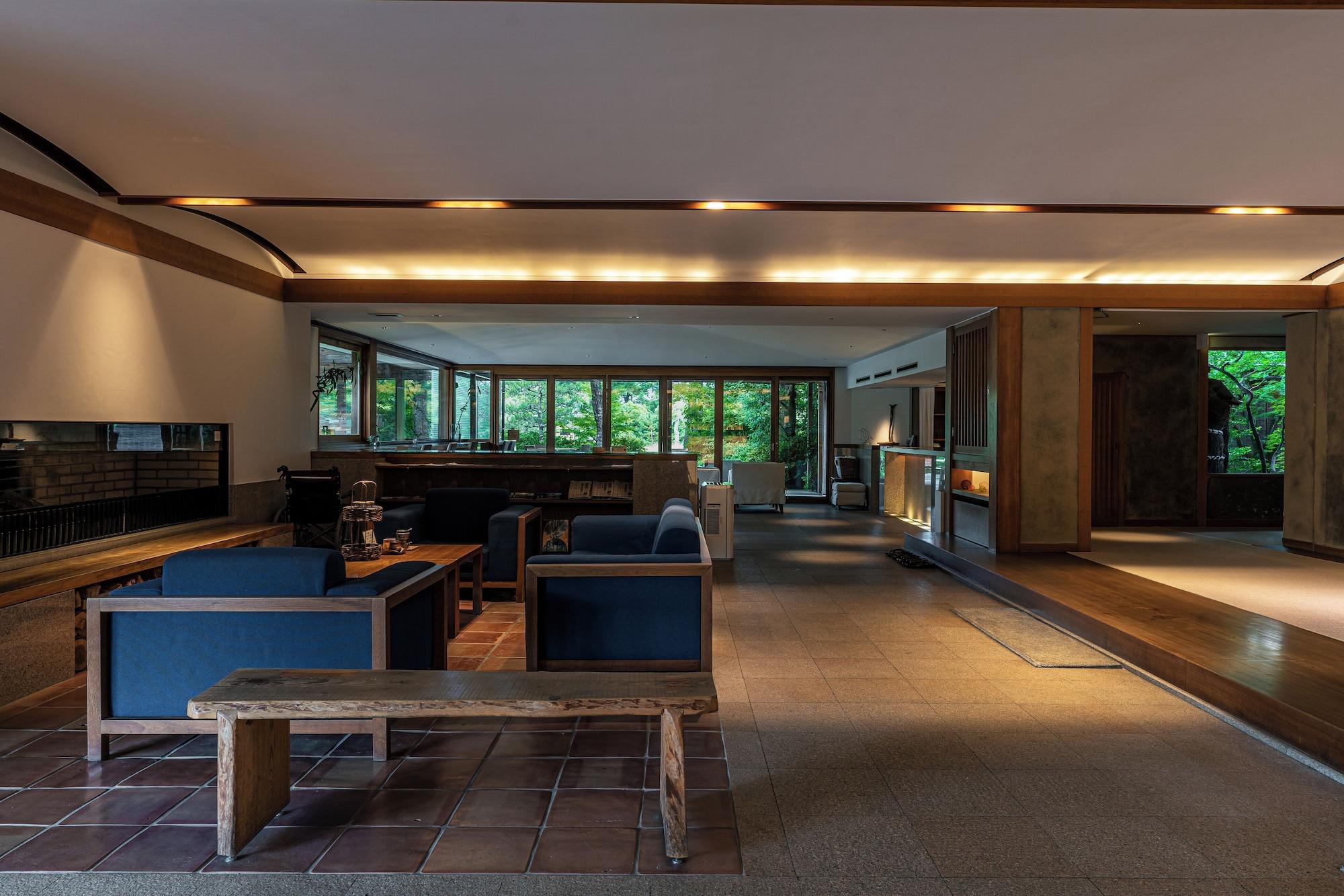 Vista Lobby Monjusou