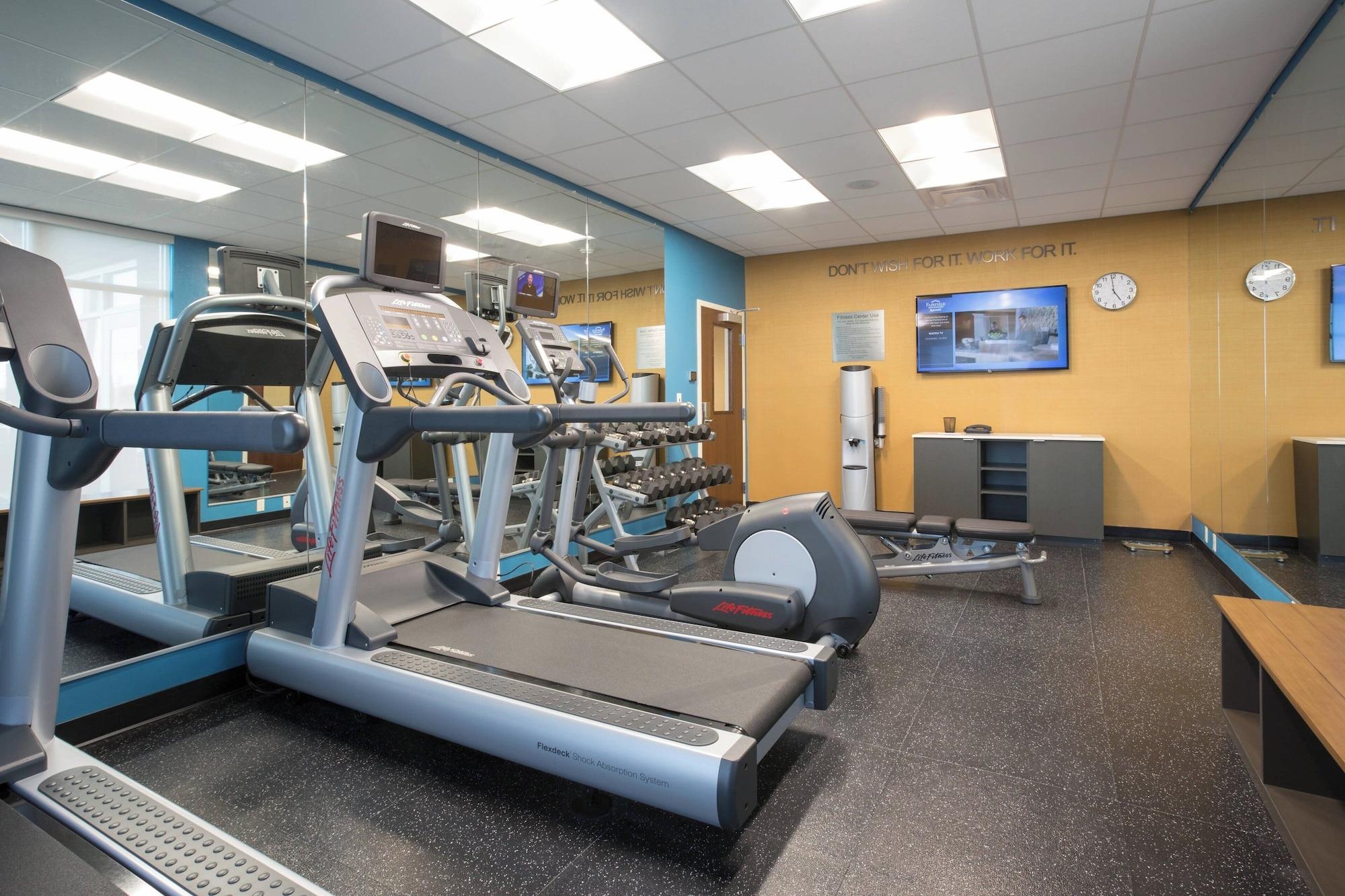 Gimnasio Fairfield Inn & Suites by Marriott Burlington