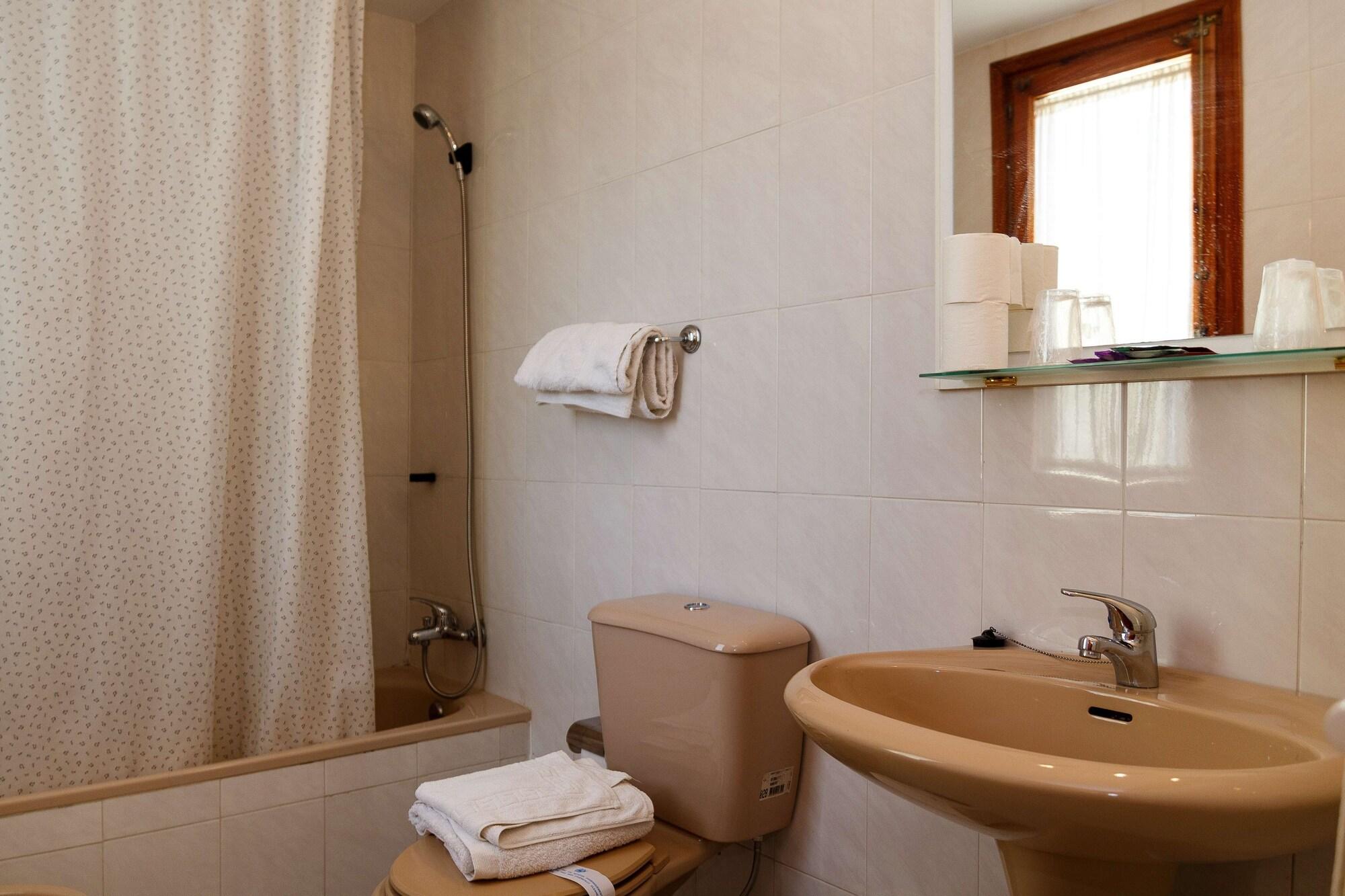 Equipamiento de Habitación Hotel Restaurante Altabella