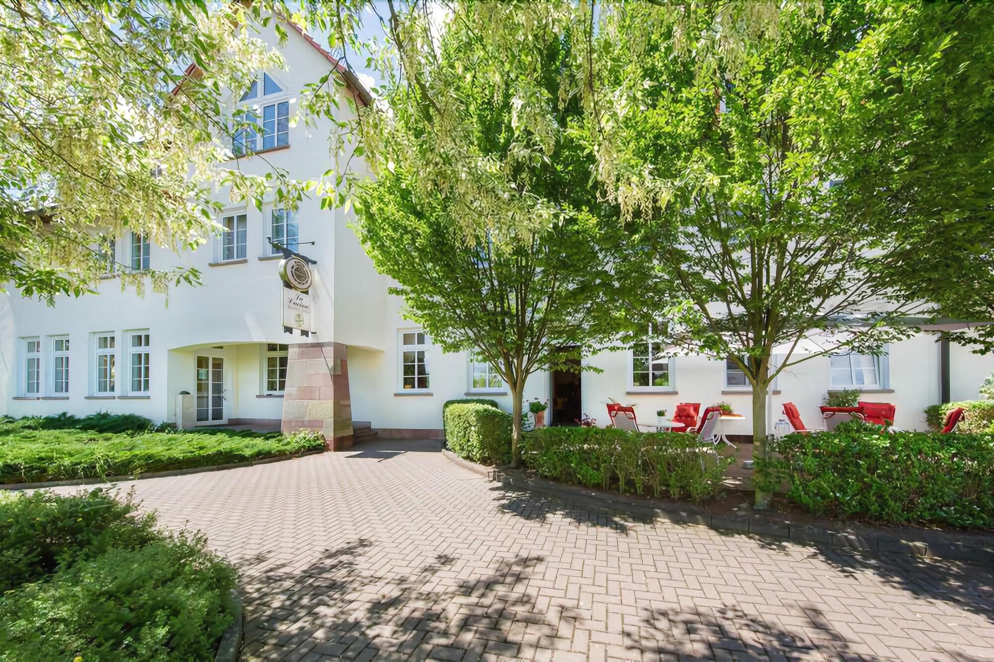 Vista Exterior Montana Hotel Kassel-Süd