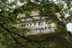 Alojamiento - Hotel de la Paix