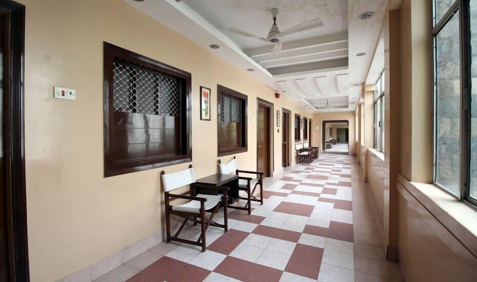 Vista Lobby Hotel Tourist