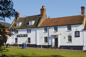 Alojamiento - The Litcham Bull Inn