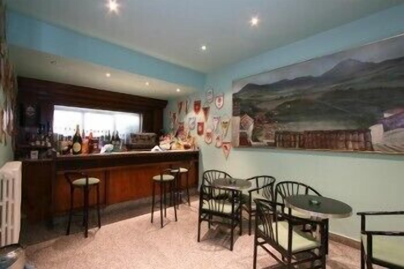 Bar/Salón Hotel Mercurio