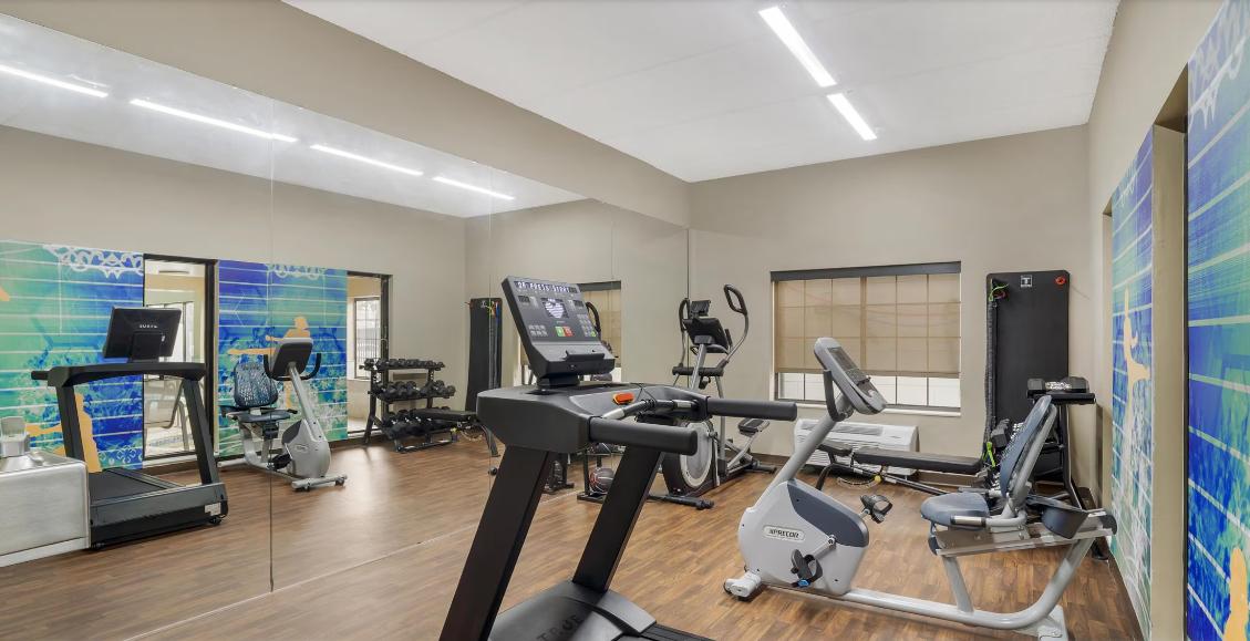 Instalaciones Recreativas Best Western Kenner