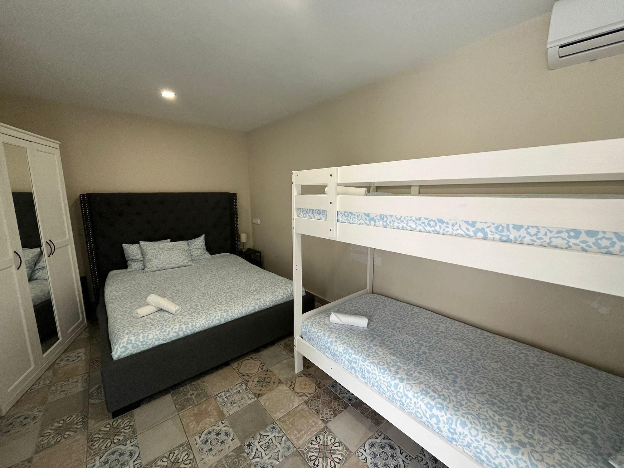 Habitación N1 Casa de Madrid