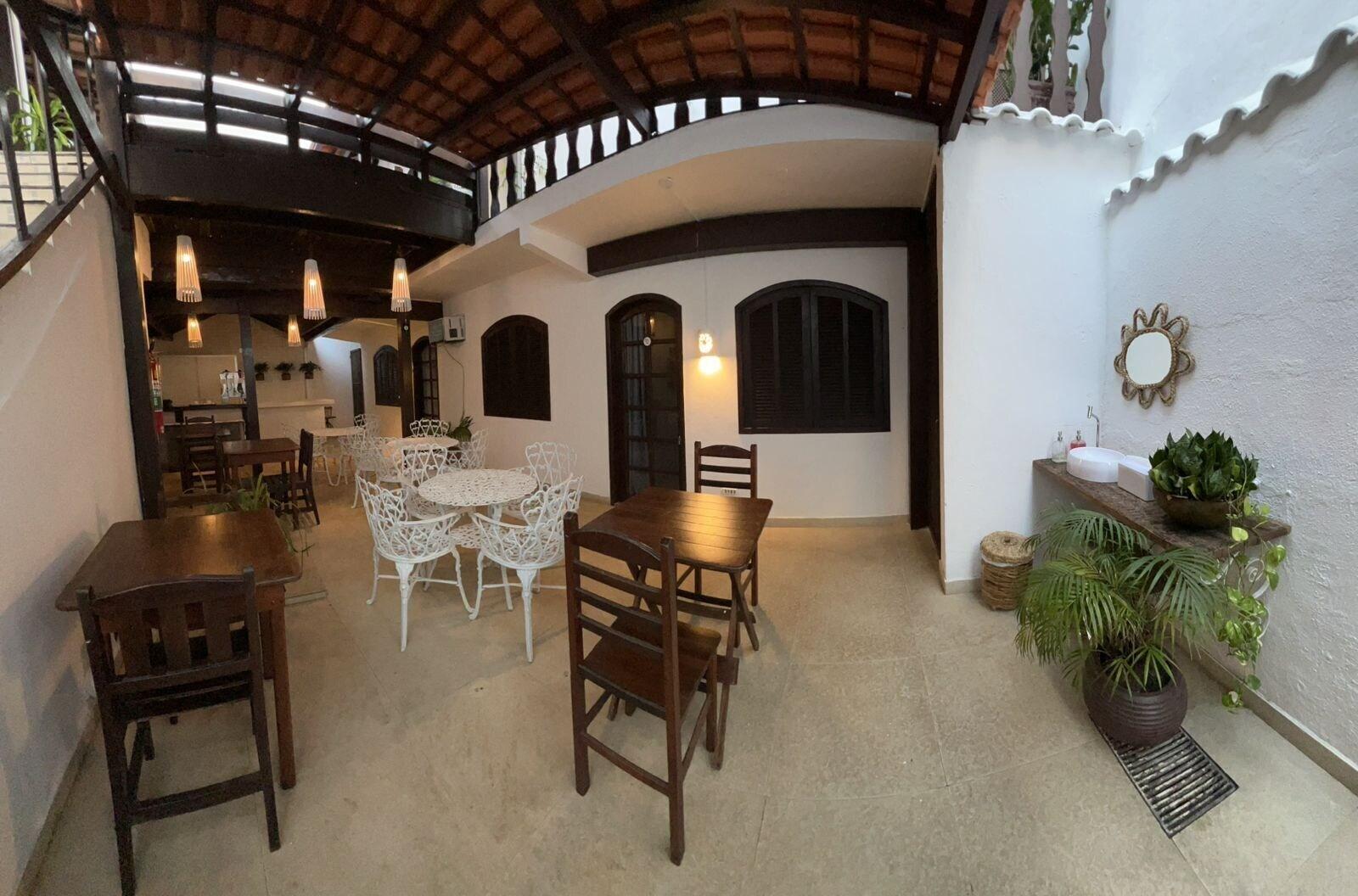 Restaurant Peixe Crew Rua das Pedras