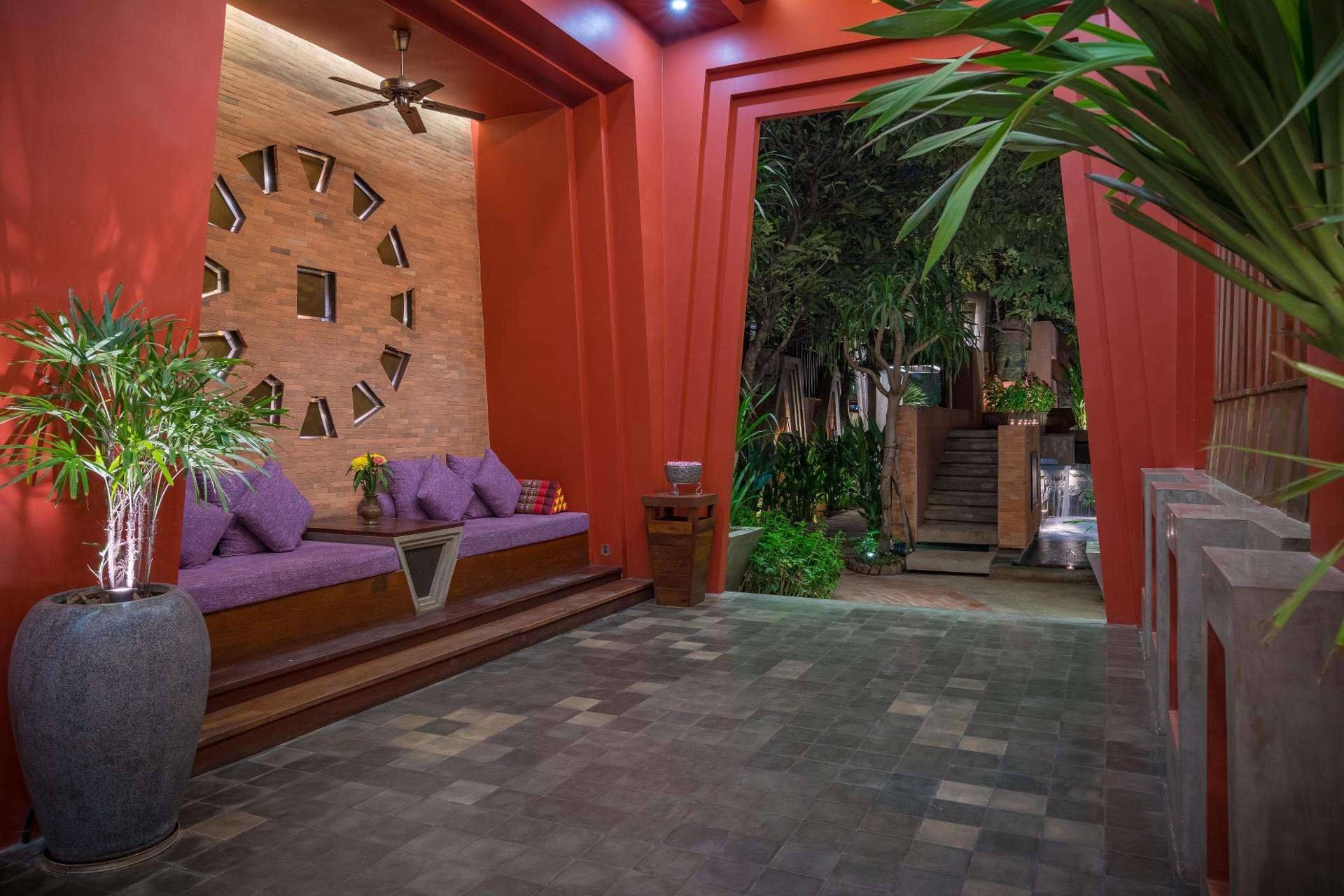 Vista Lobby Golden Temple Residence