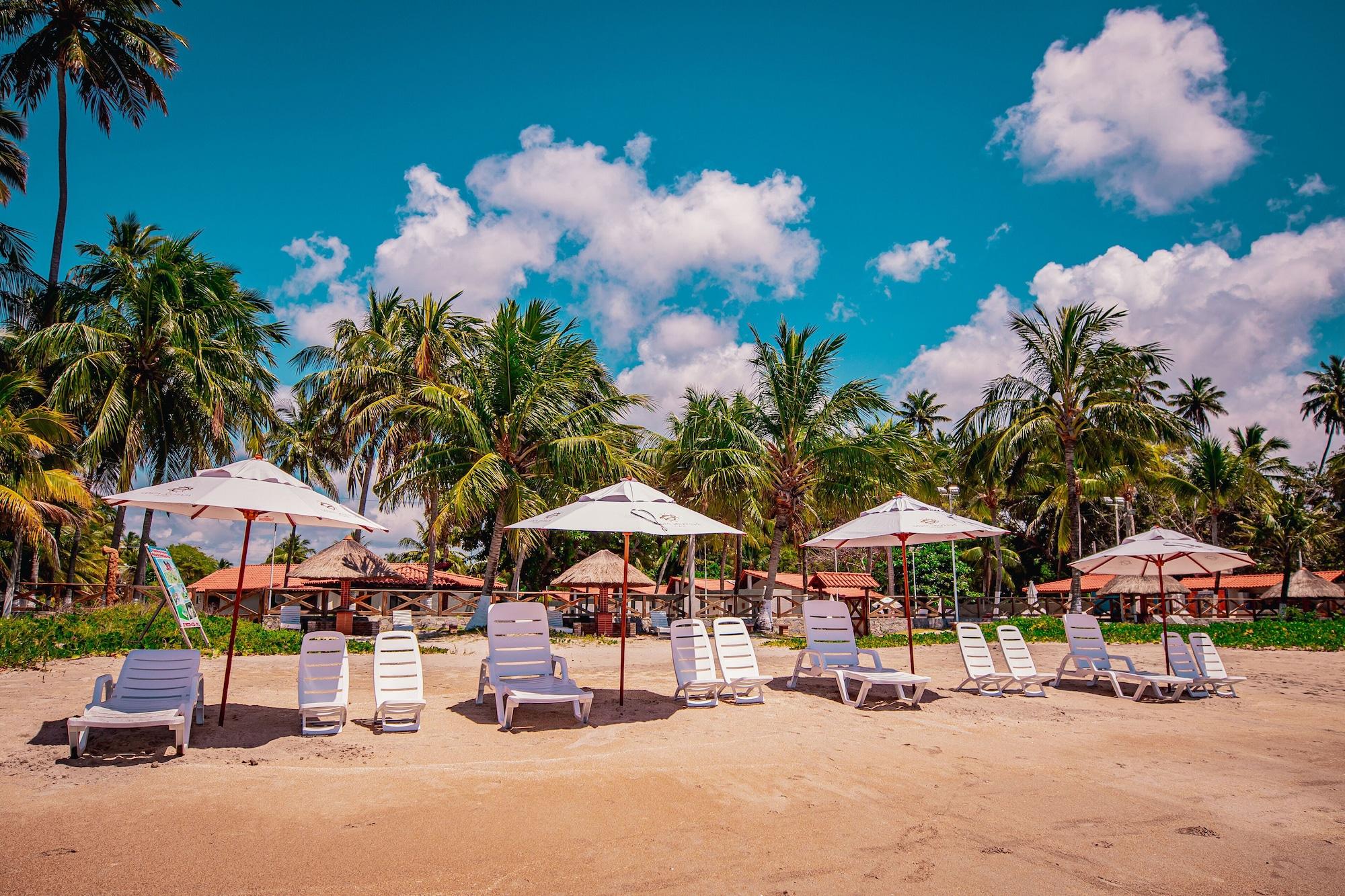 Playa Costa Dourada Village
