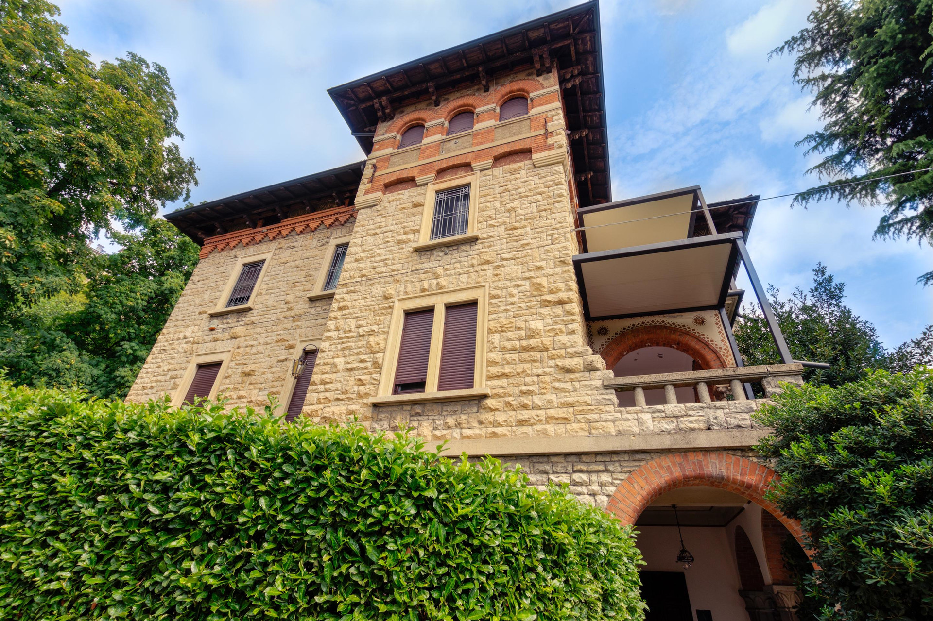 Vista Exterior Ramé Suites