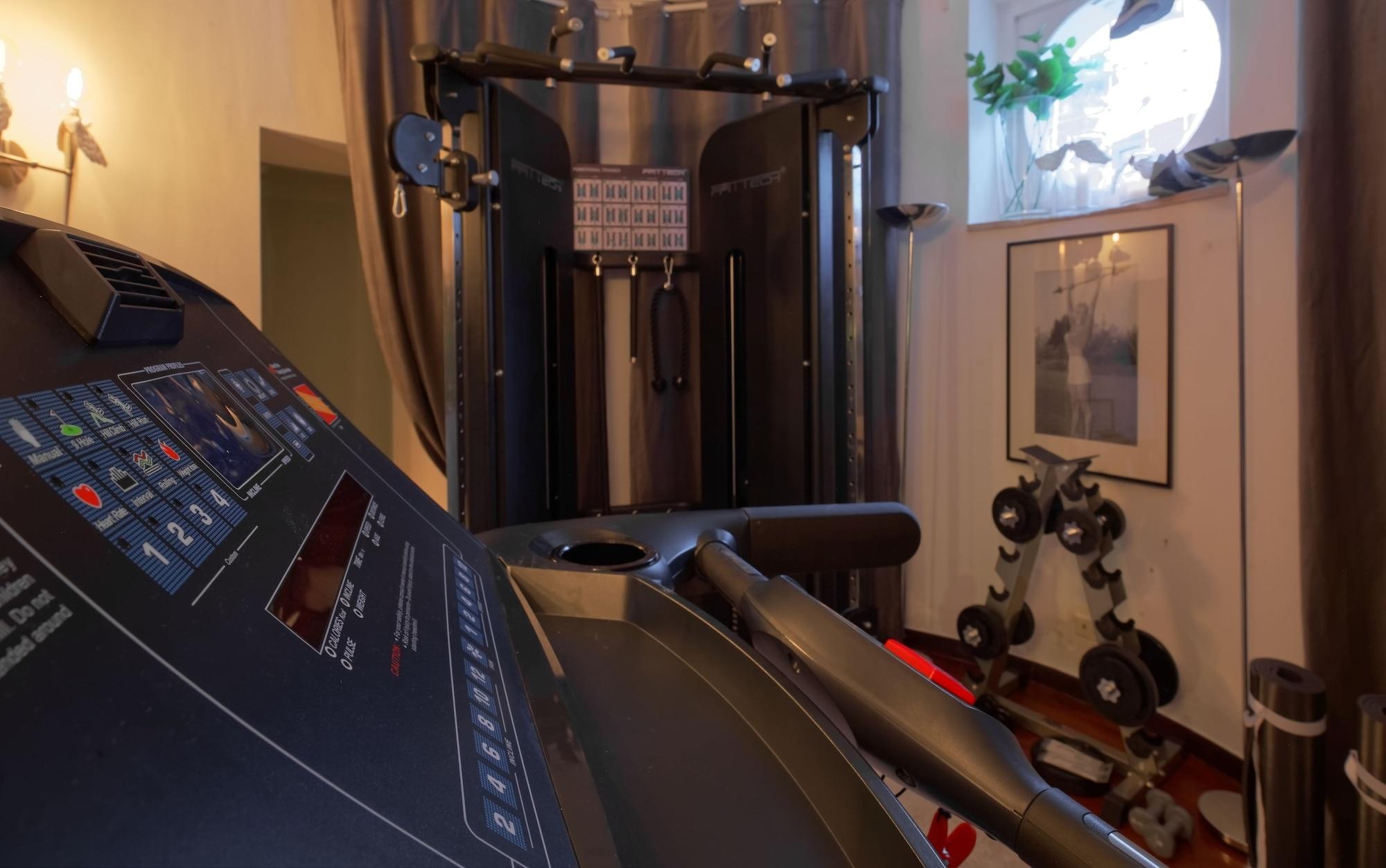 Gimnasio Hotel Inglaterra