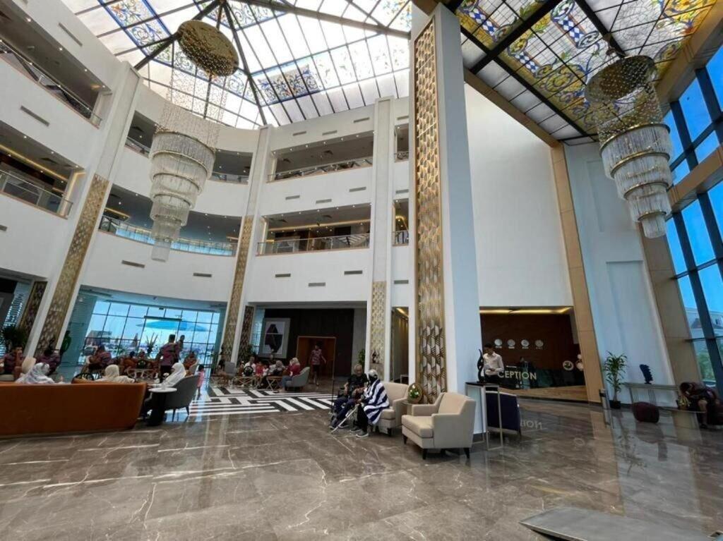 Vista Lobby Golden Jewel Ismailia