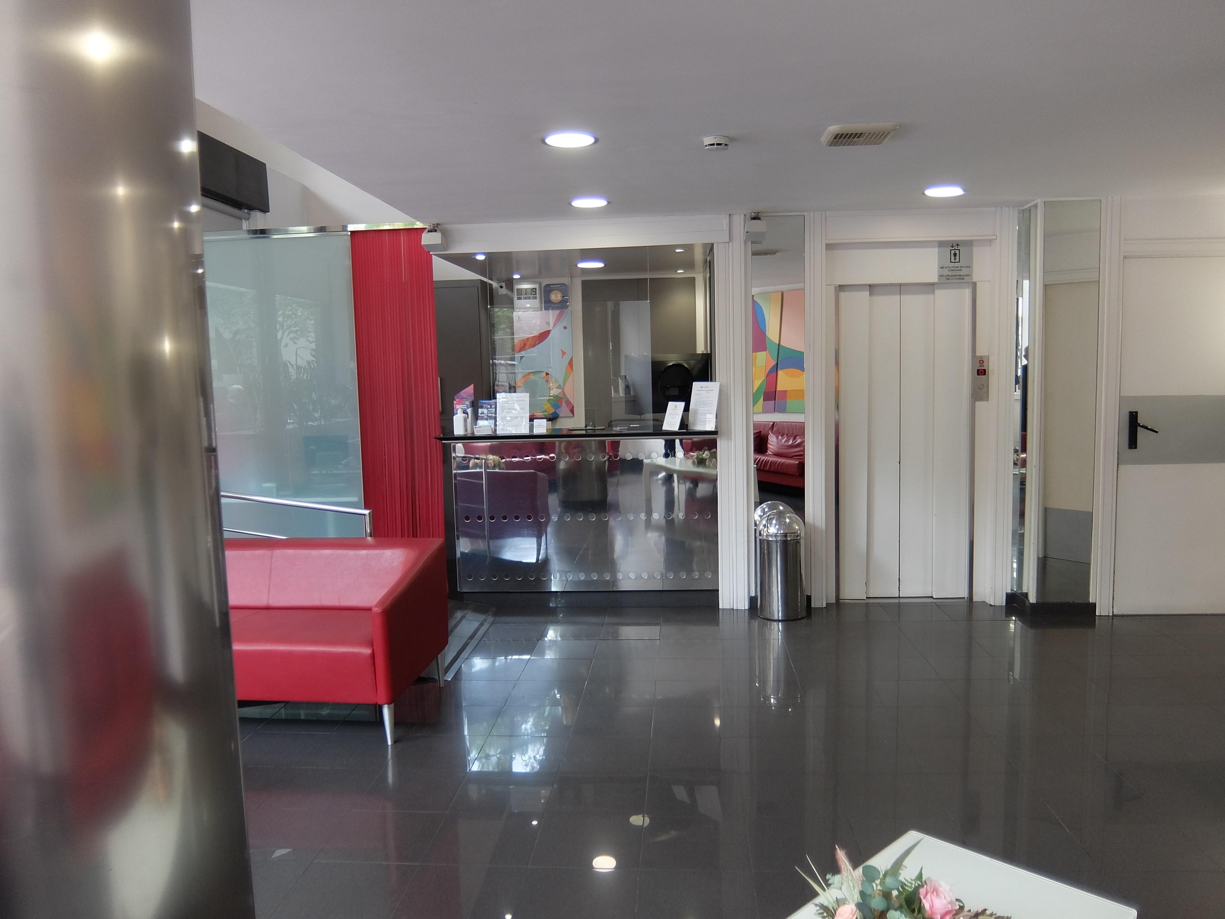 Vista Lobby Medicis