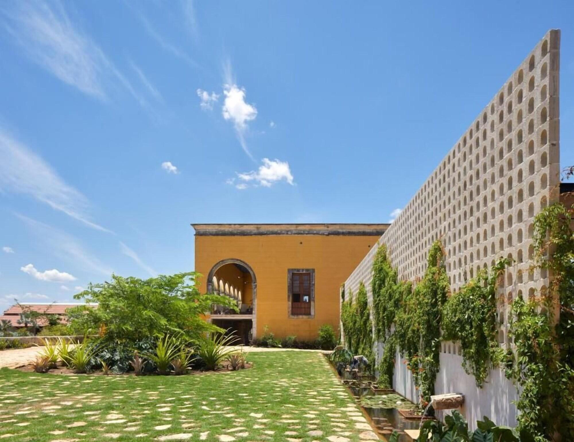 Vista Exterior Hacienda San Antonio Hool