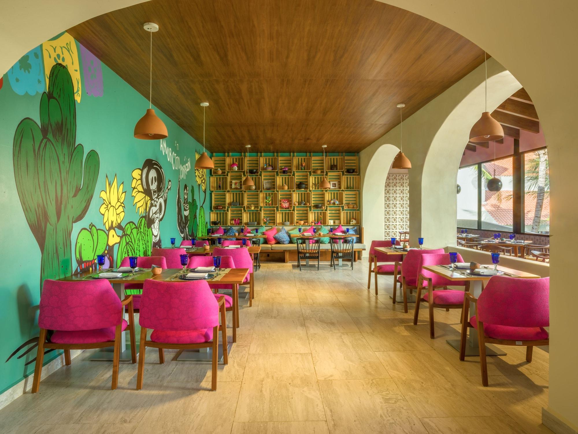 Restaurant Fiesta Americana Condesa Cancun All Inclusive
