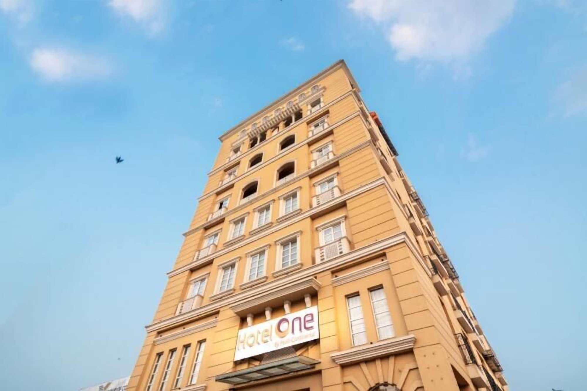 Varios Hotel One Garden Town Lahore