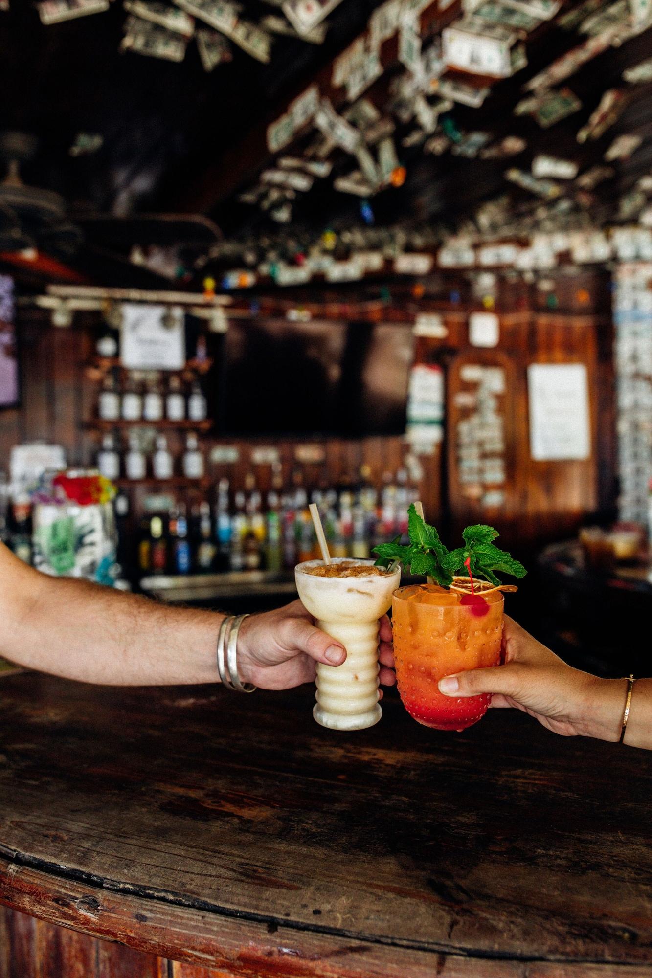Bar/Salón Hotel on the Cay