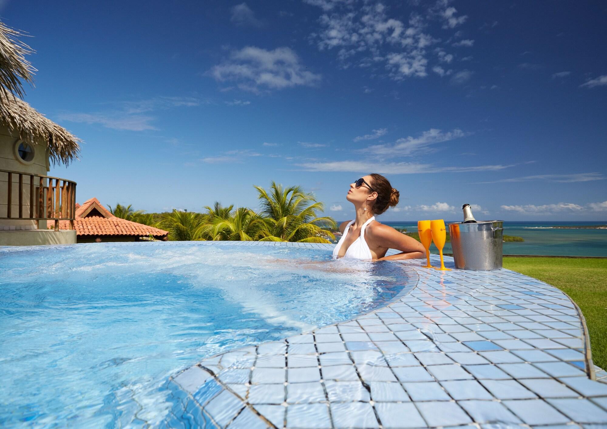 Vista Piscina Gungaporanga Hotel