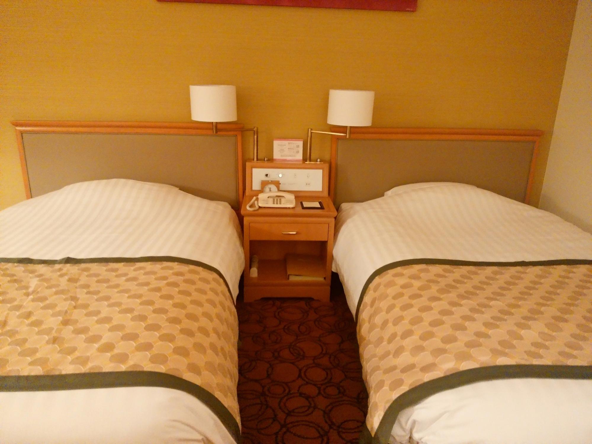 Habitación JR Hotel Clement Tokushima