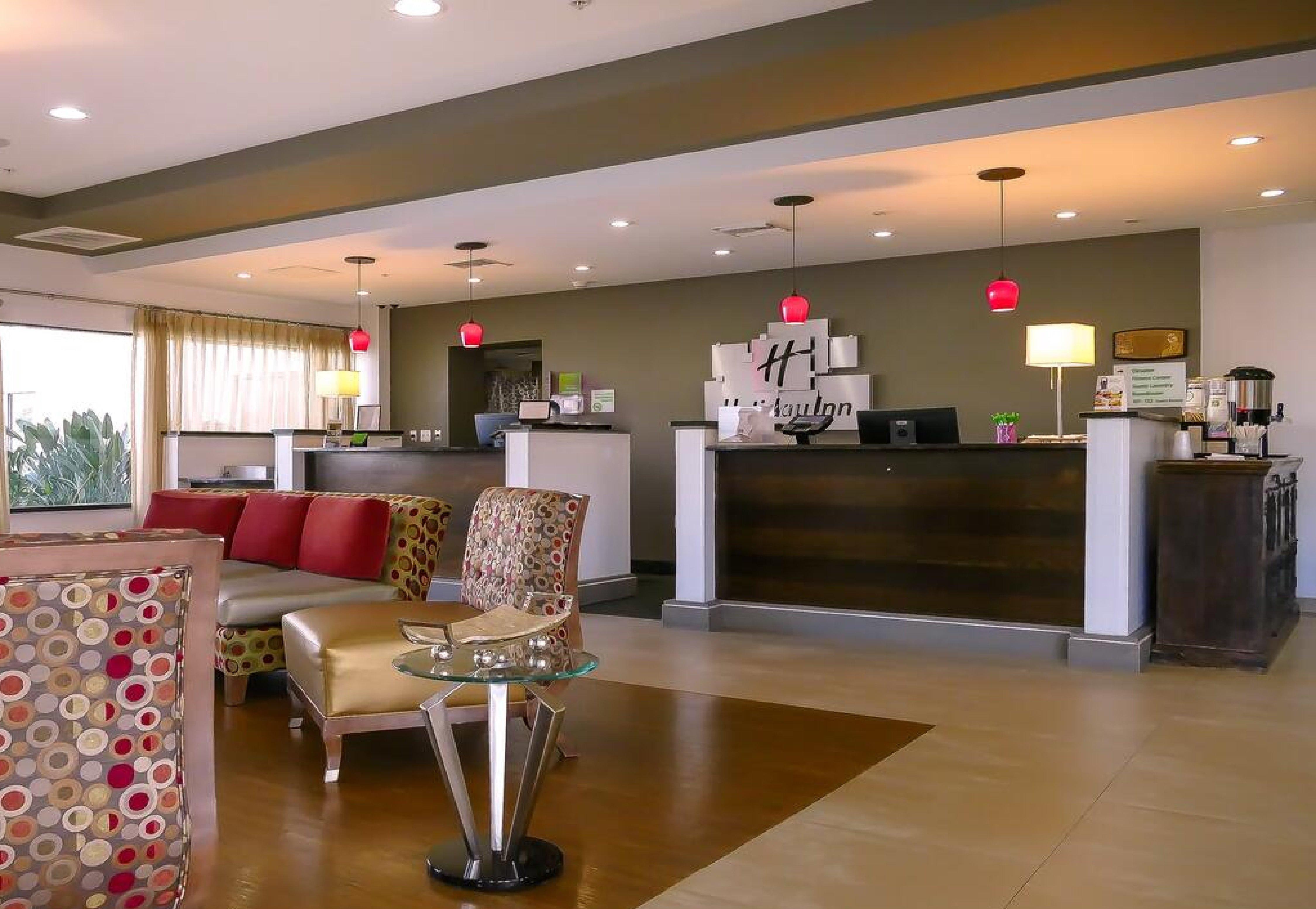 Vista Lobby Holiday Inn Fort Myers-Downtown Area