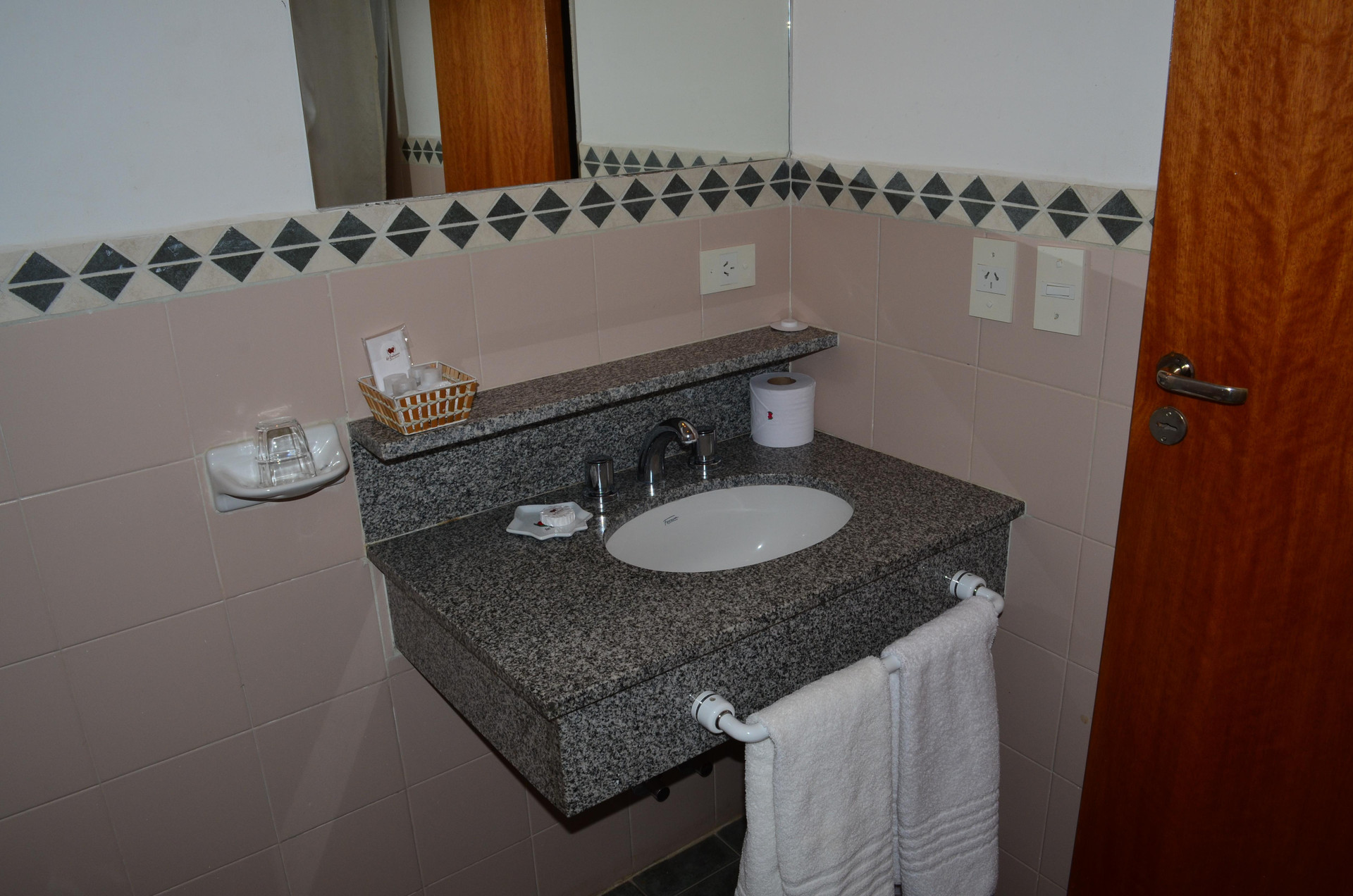 Equipamiento de Habitación Los Tulipanes Apart de Mar