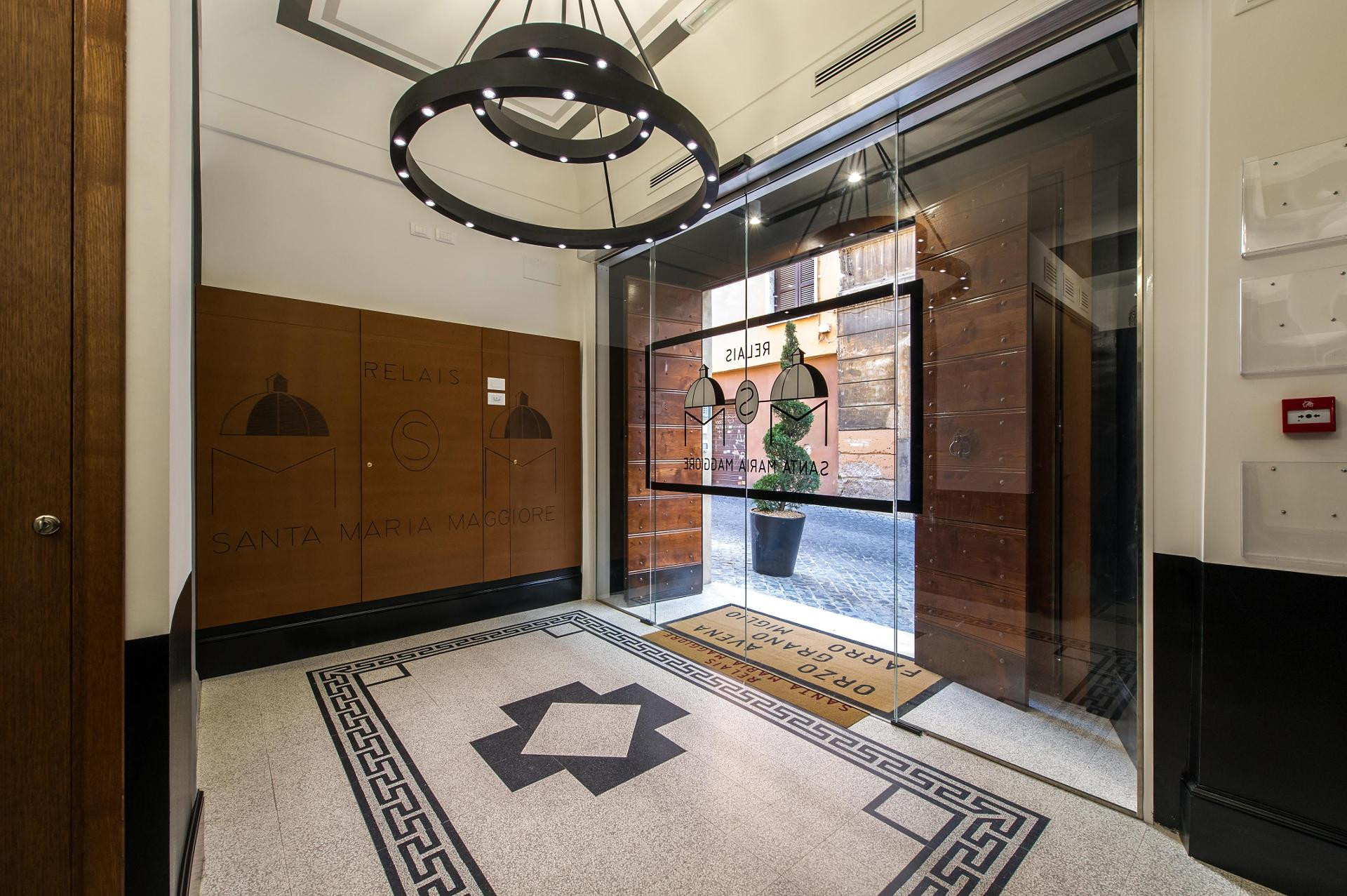 Vista Lobby Relais Santa Maria Maggiore