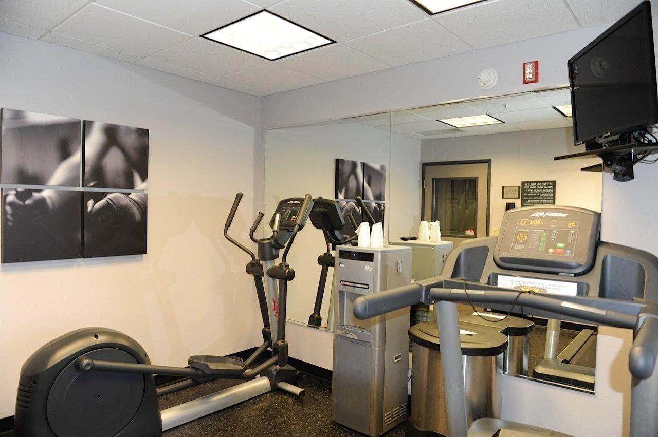 Gimnasio Country Inn & Suites by Radisson, Wausau, WI