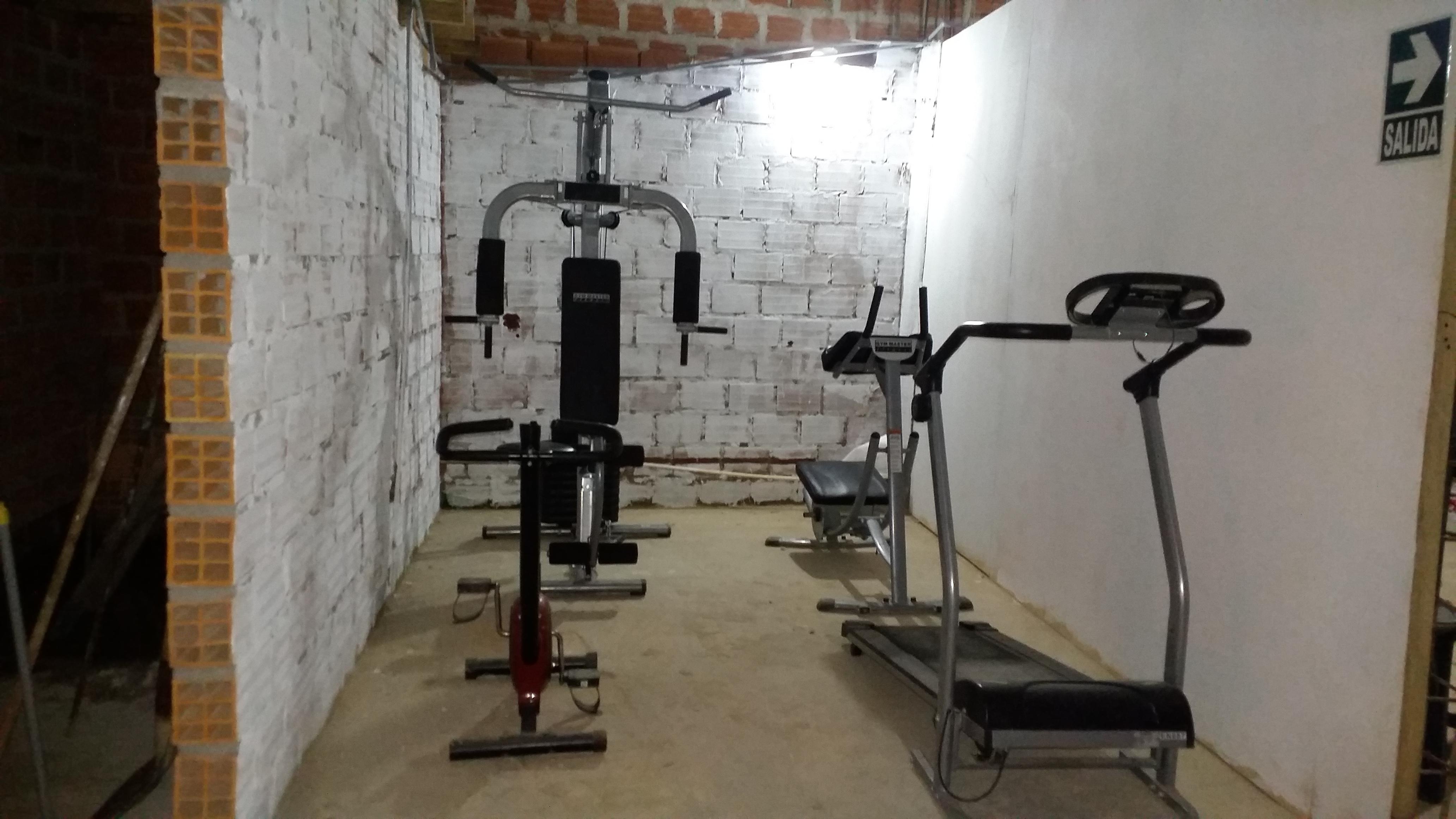 Gimnasio Buenas Noches Hostal