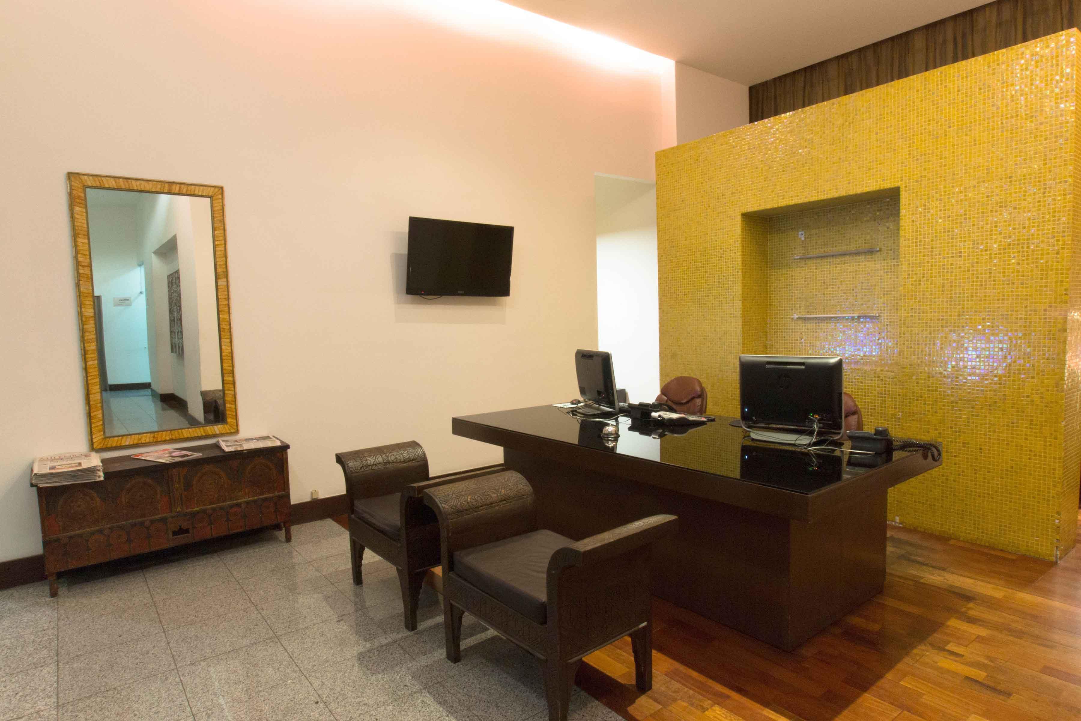 Vista Lobby HauSuites Santa Fe