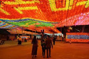 Actividad - Recorrido a pie nocturno de comida y diversión en Seúl - Excursión de medio día