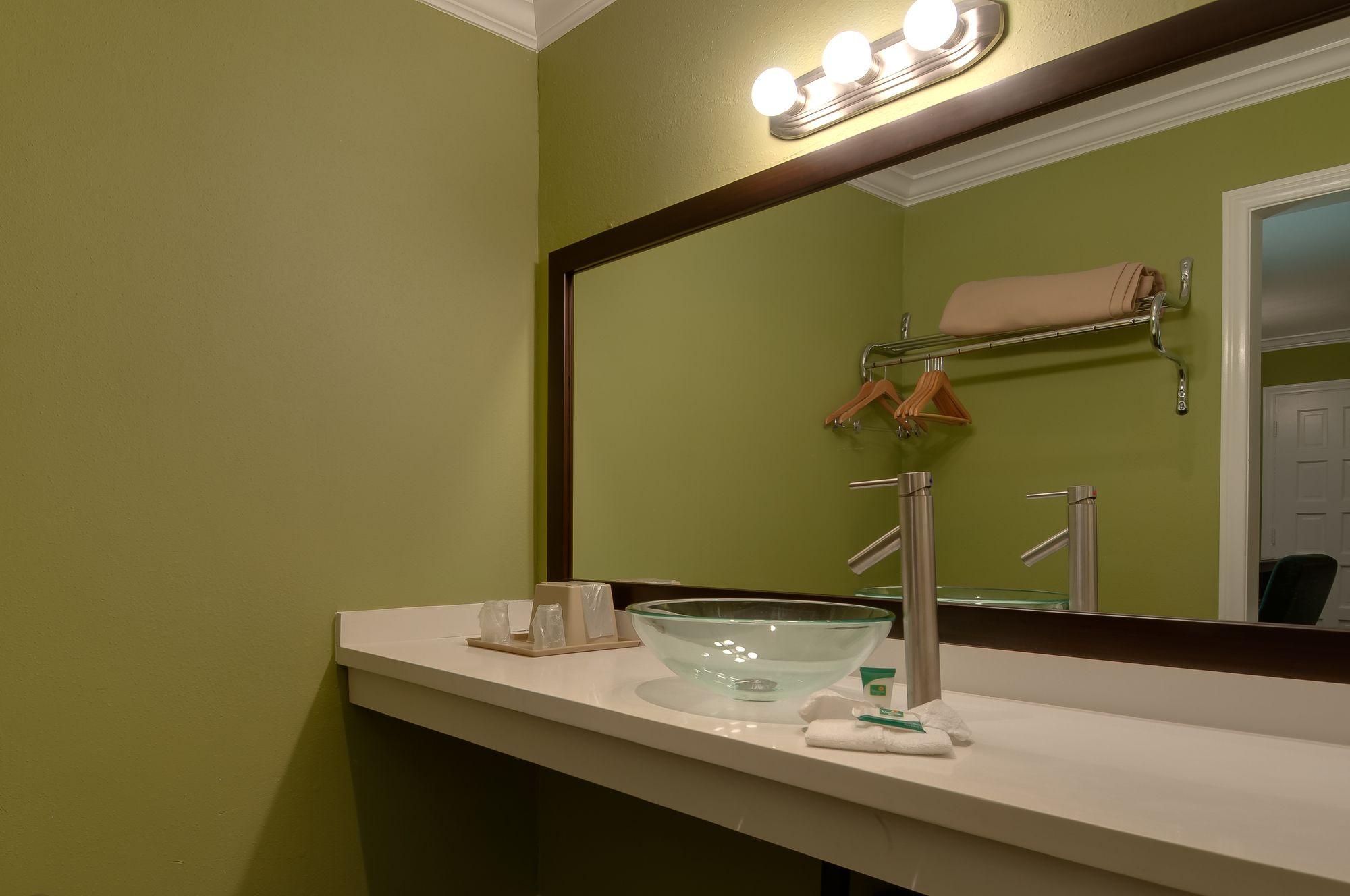 Set de Habitación Vagabond Inn San Pedro