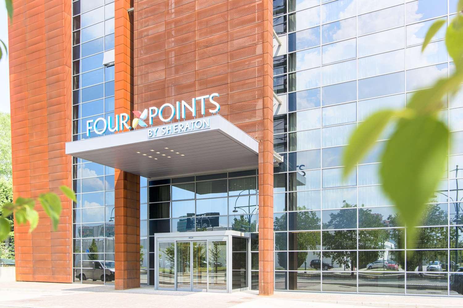 Vista Exterior Four Points by Sheraton Venice Mestre