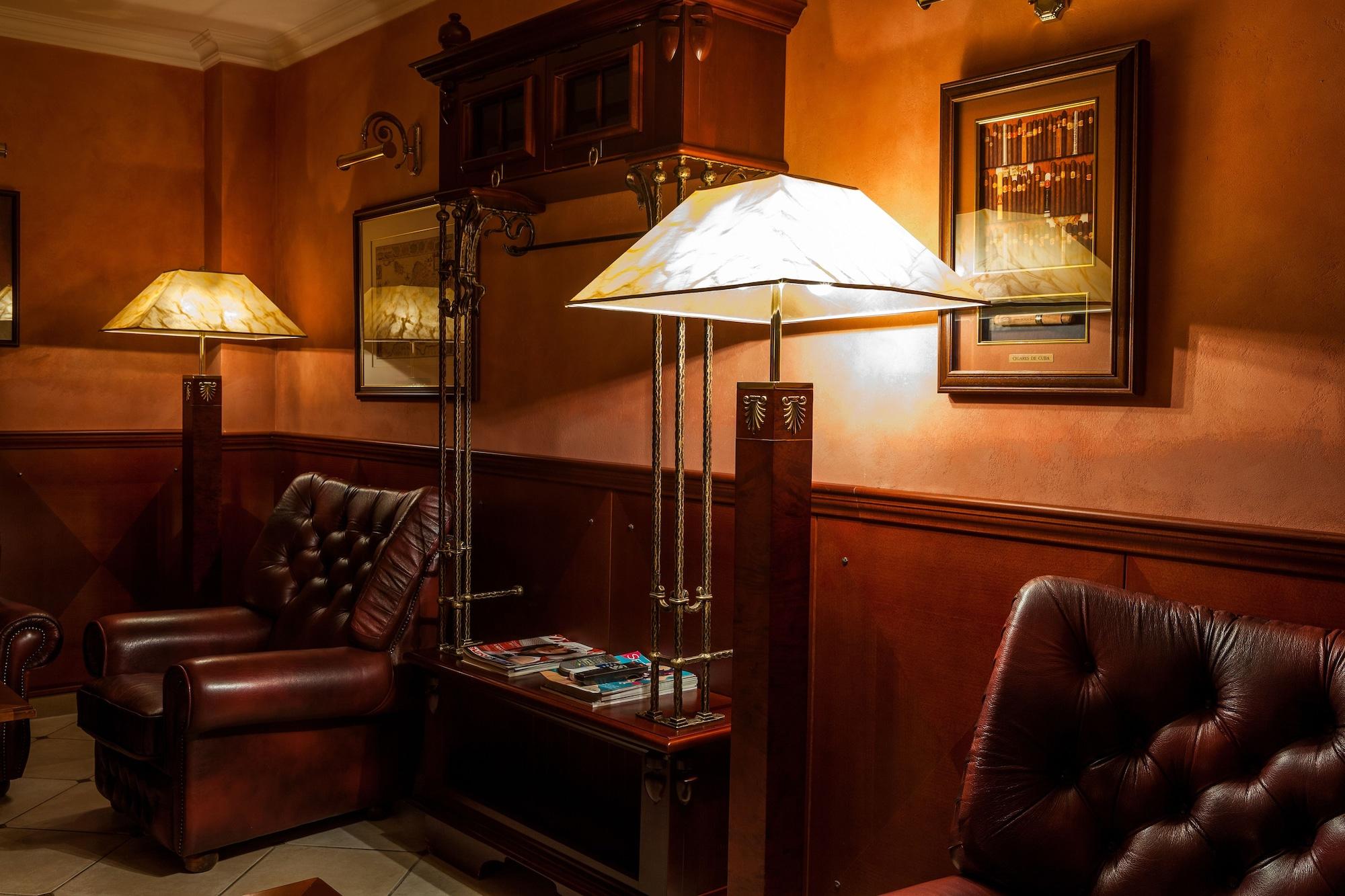 Bar/Salón Hotel Branicki
