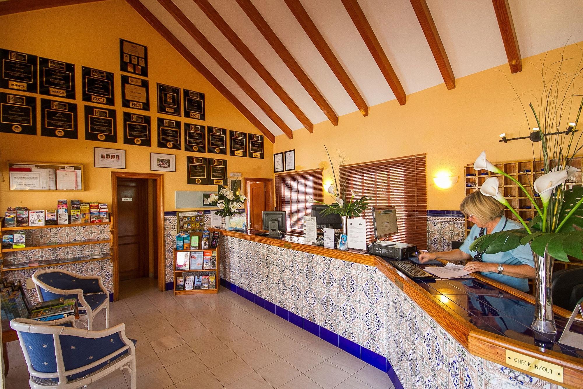 Vista Lobby Ona los Claveles