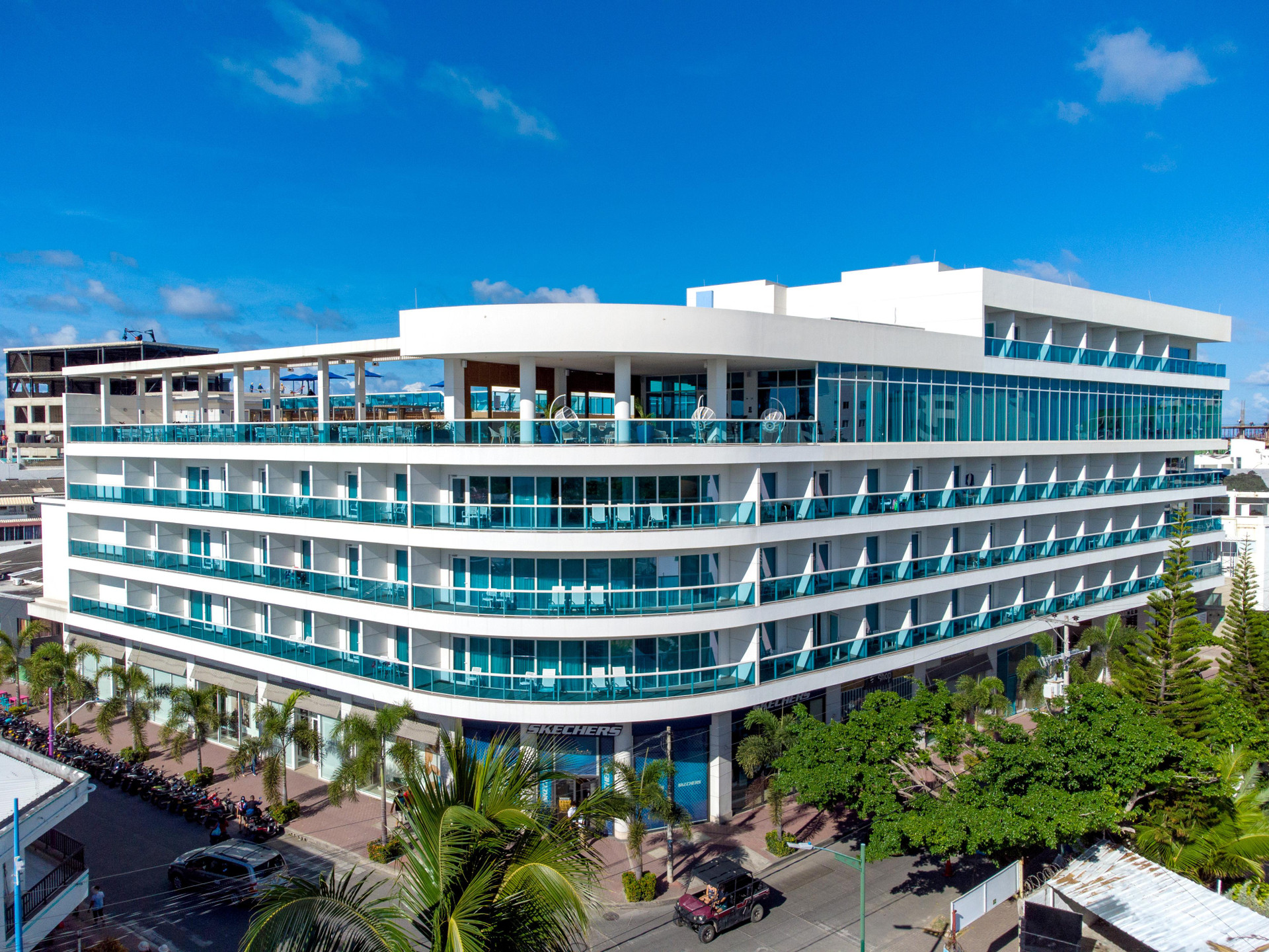 Vista Exterior Aquamare Hotel