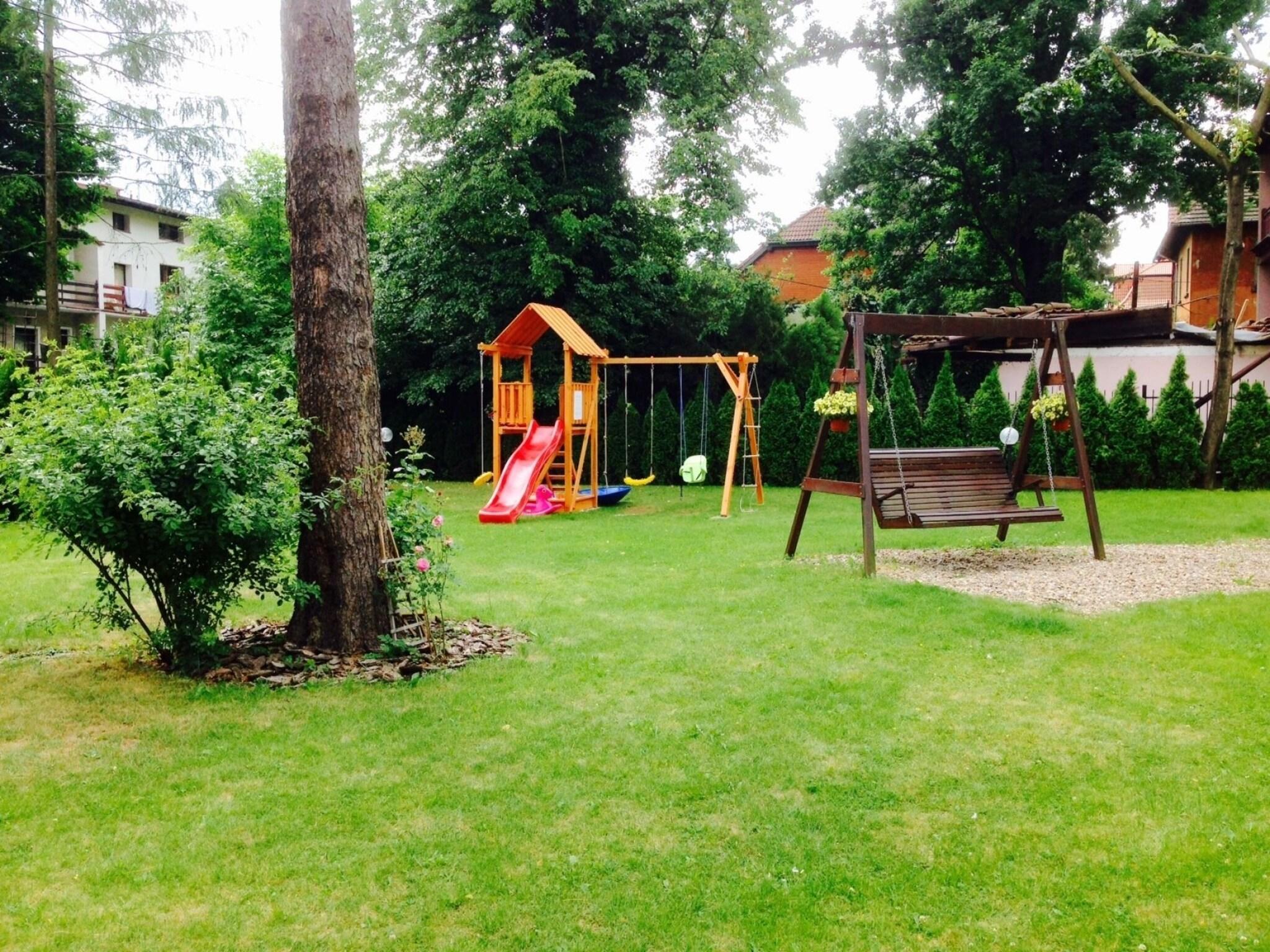 Instalaciones Recreativas Hotel Bella