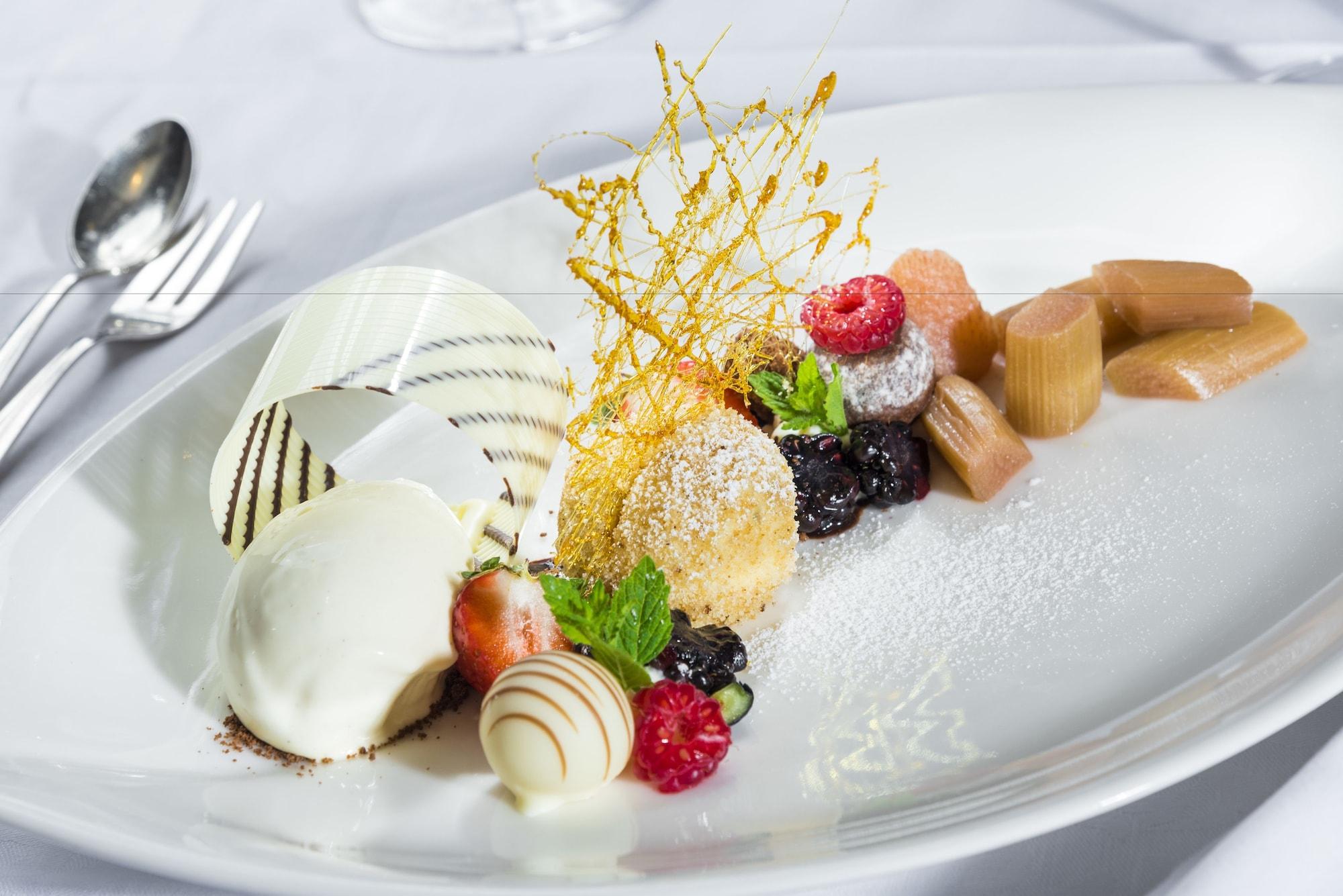 Restaurant Parkhotel Graz - Traditional Luxury