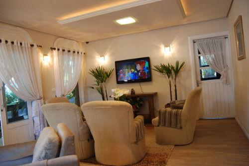 Vista Lobby Hotel Pequeno Bosque