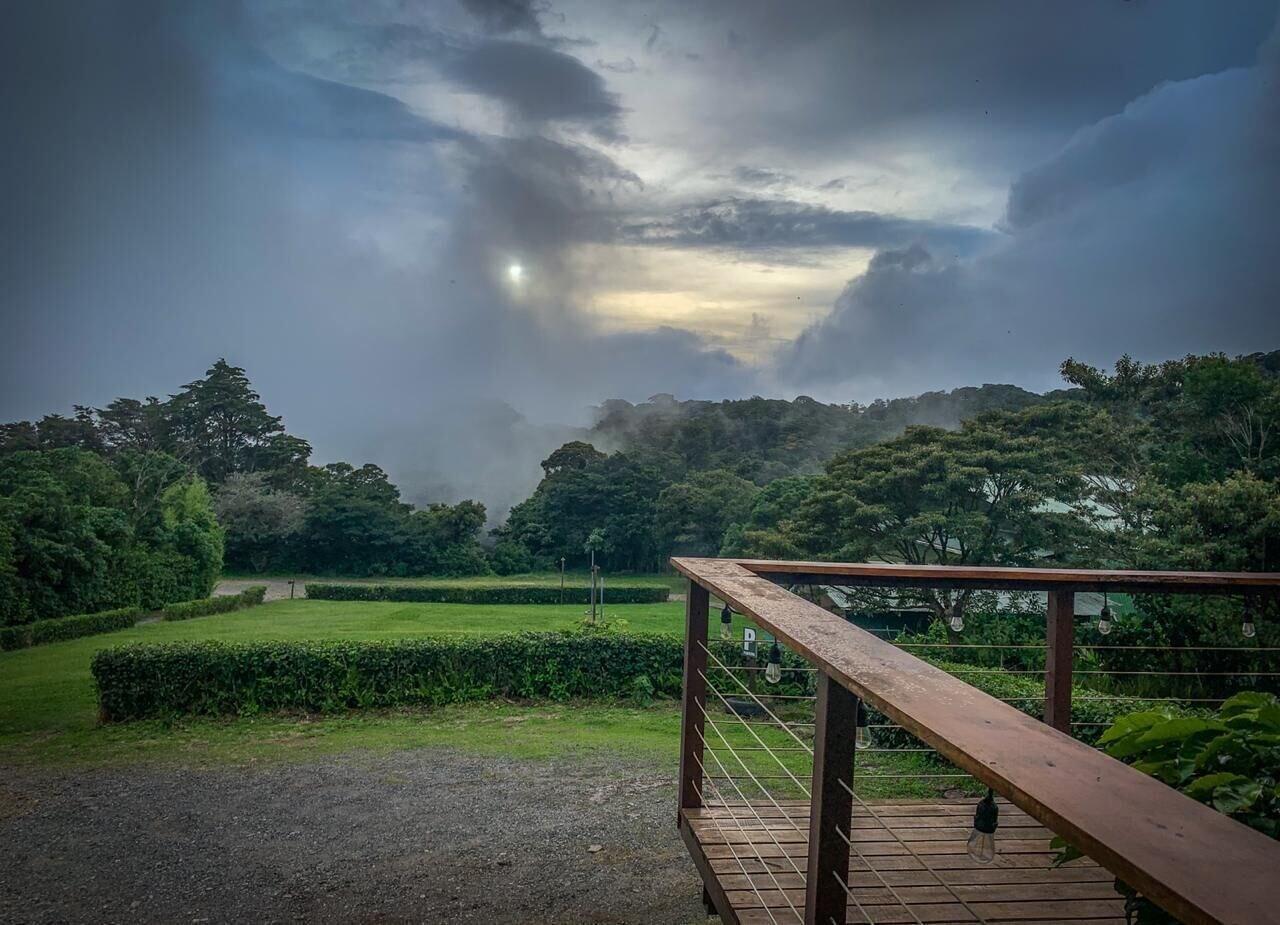 Vista Exterior Casa Campo Verde