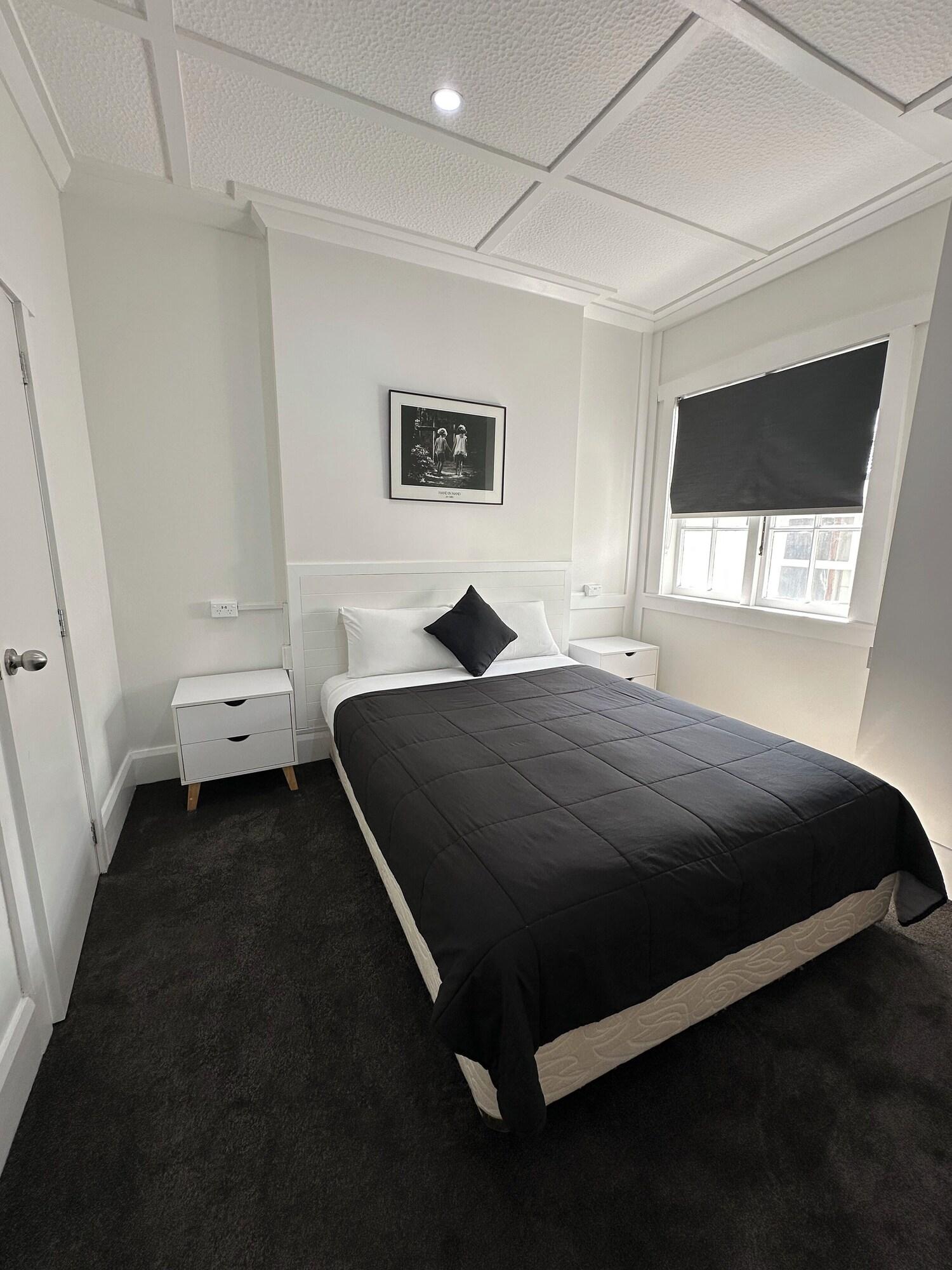 Varios Kiwi As Guest House