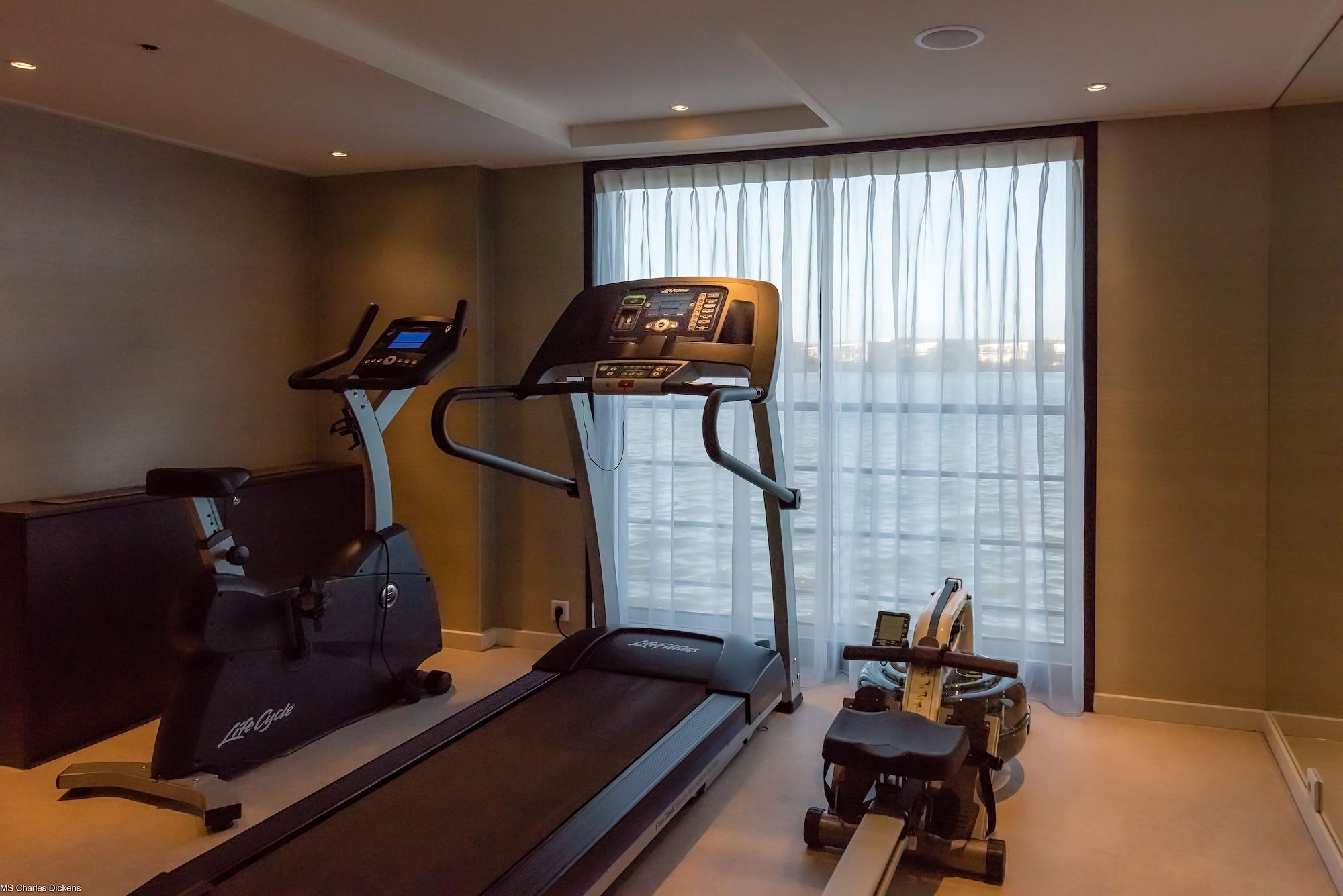 Gimnasio Select MS Charles Dickens - Neuss